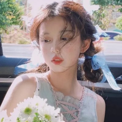某天初恋闯进来 封面