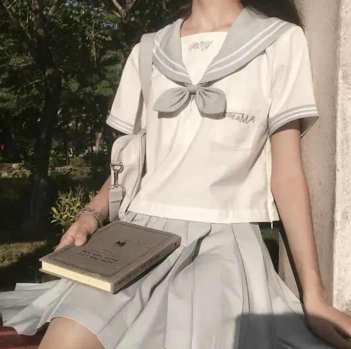走进约翰·凯泽尔 封面